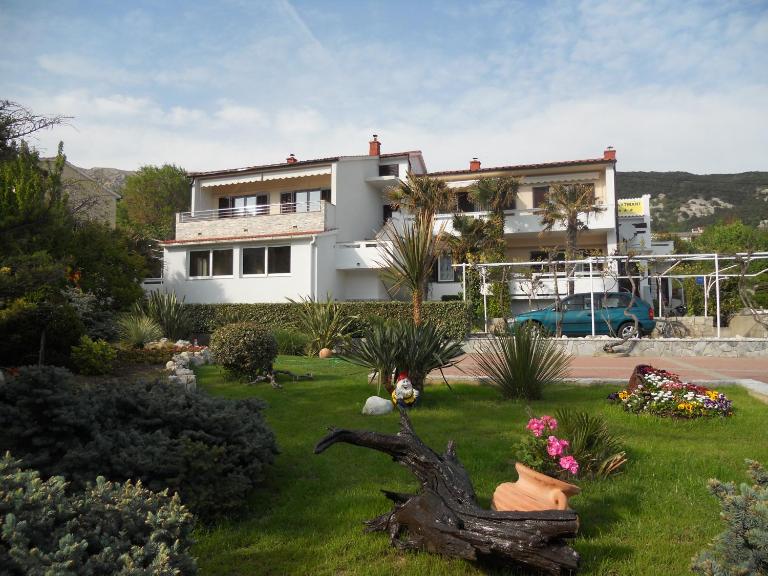Apartments Mihalić I - B&B Baška