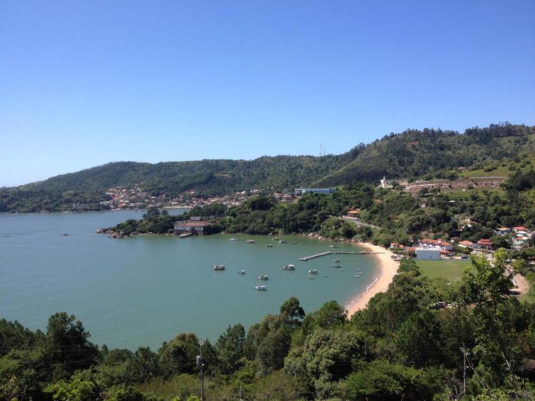 Casa próxima a praia de Calheiros - Ferienwohnung Governador Celso Ramos