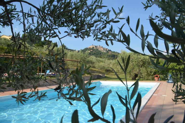 Agriturismo Il Monte - Piscina tra gli Ulivi, Maneggio con Cavalli e WIFI - Chambres d'hôtes Monte Santa Maria Tiberina