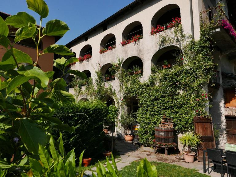 Affittacamere Casa Archi - Chambres d'hôtes Losone