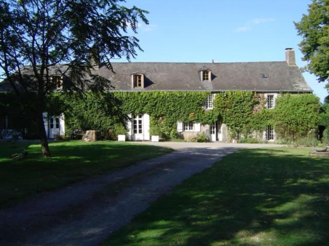Manoir de Pommery - B&B Sixt-sur-Aff