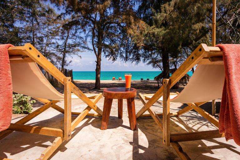 Mumsa Beach Resort & Restaurant - Bed and Breakfast Ban Huai Yang