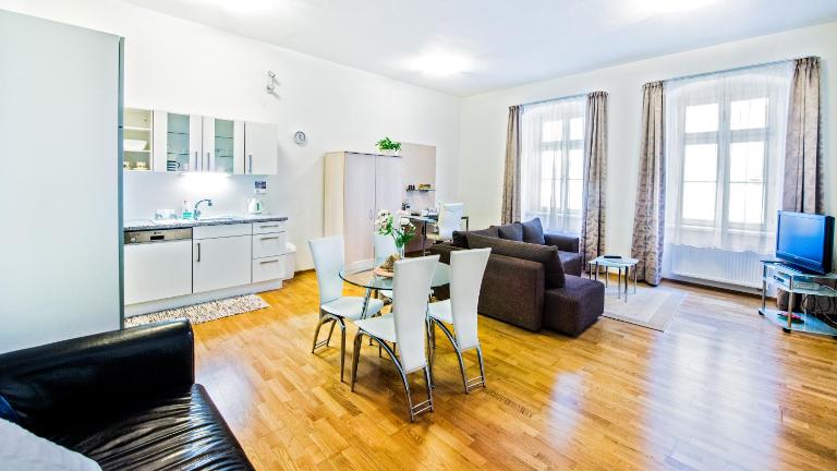 Central Apartmany Biela street - Ferienwohnung Bratislava