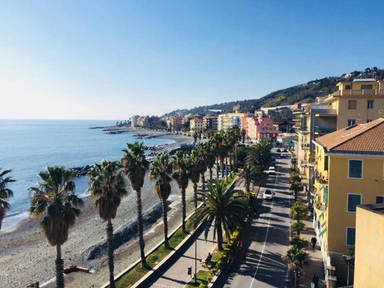 Una finestra sul mare - B&B Cogoleto