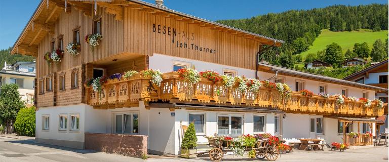 Alpenhostel "Das Besenhaus" - Bed and Breakfast Altenmarkt im Pongau