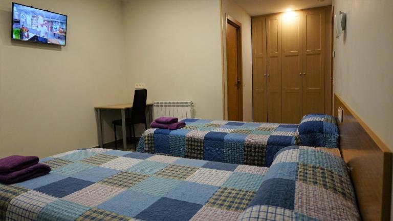Pensión Calfred II - B&B Logroño