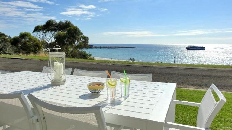 Millpond. - B&B Penneshaw