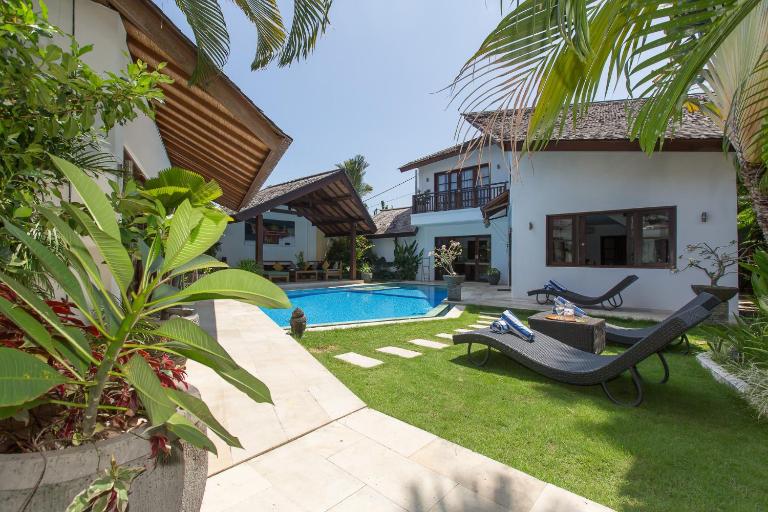 Villa Origami by Nagisa Bali - B&B Seminyak