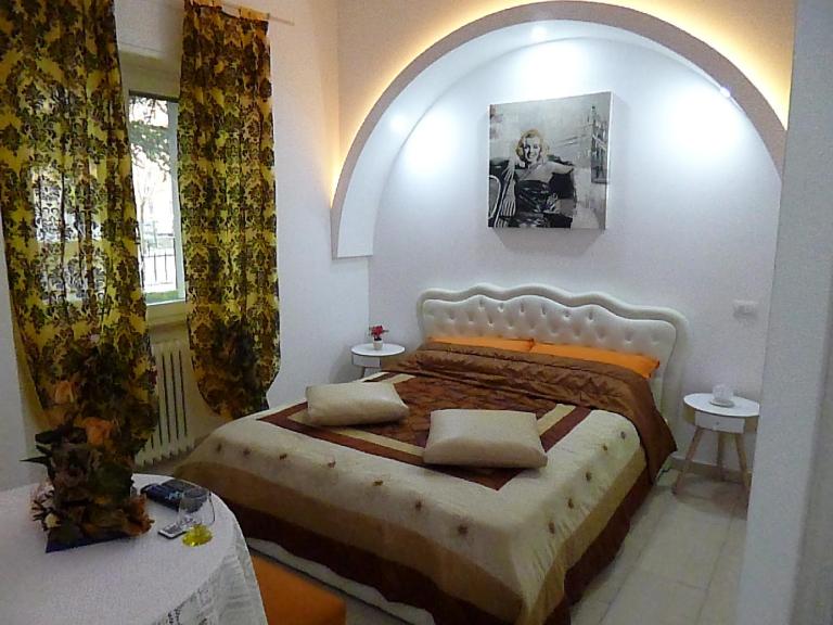 Monaco Rooms - B&B Verona