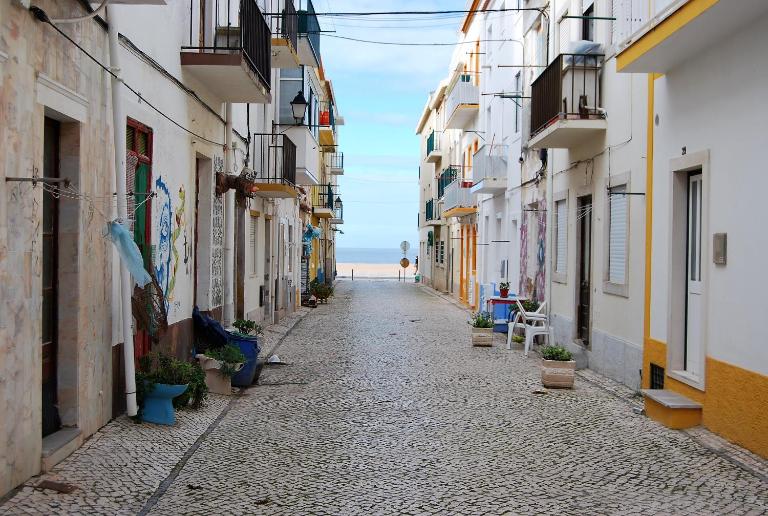 T2 Rua dos Lavradores - B&B Nazaré
