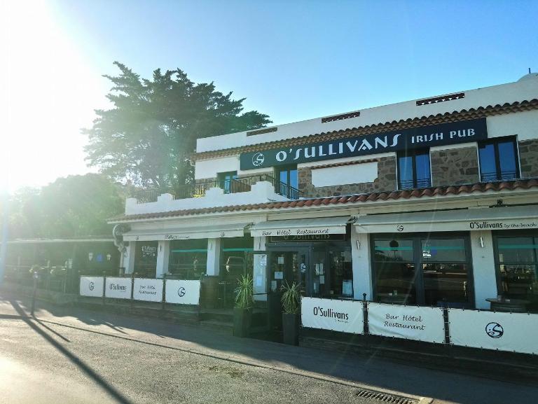 O'Sullivans Bar and Hotel - Ferienwohnung Mandelieu-la-Napoule