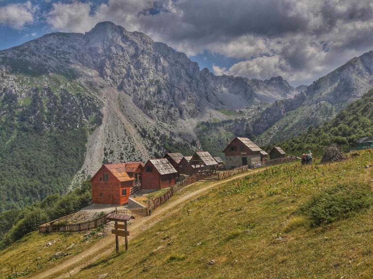 Komovi Eko Katun Martinovica 1750 - Bed and Breakfast Kolašin