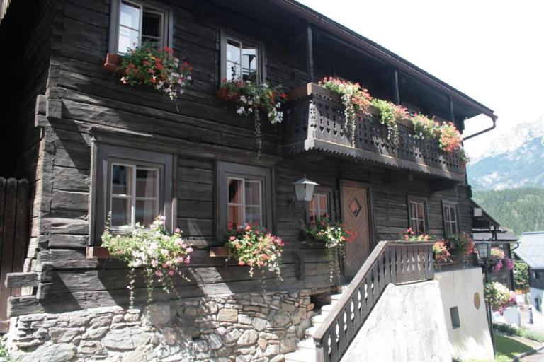 Kolping-Ferienhaus - Ferienwohnung Haus im Ennstal