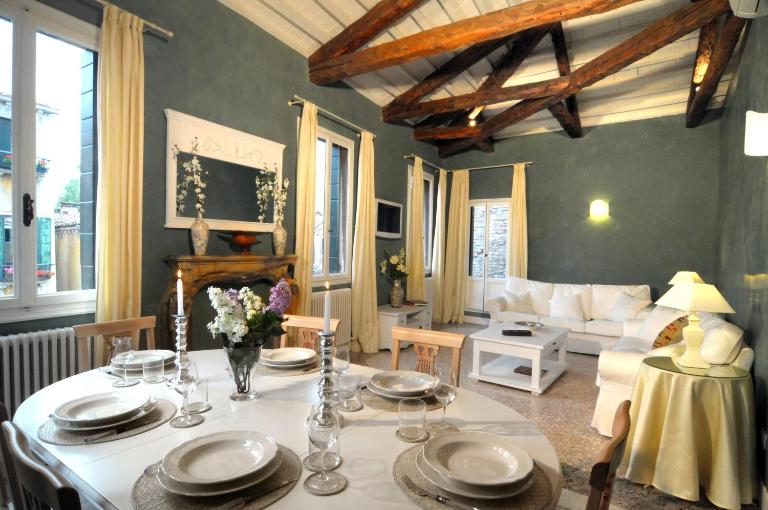 Ca' Dell'Artista Apartment with Terrace - Ferienwohnung Venedig