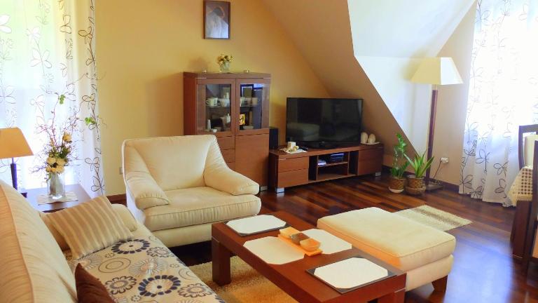 Apartament Parkowa Polana - B&B Polanica-Zdrój