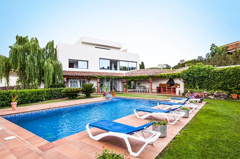 Villa Garriguella - B&B Garriguella