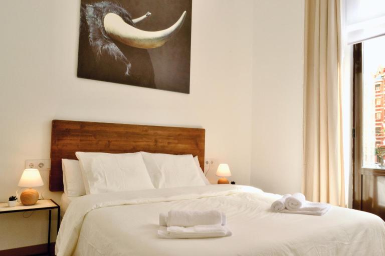 Hola Valencia - Holiday Apartments - B&B Valencia