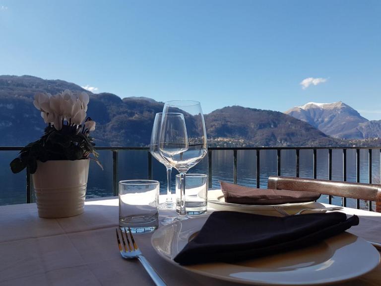 Foresteria Lombarda La Spiaggia - B&B Lierna