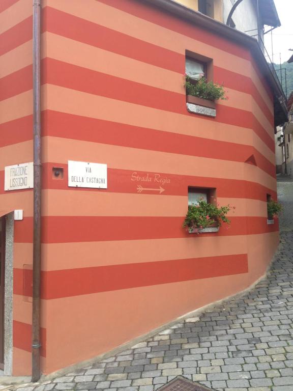 Castagna Holiday Home - Ferienwohnung Nesso