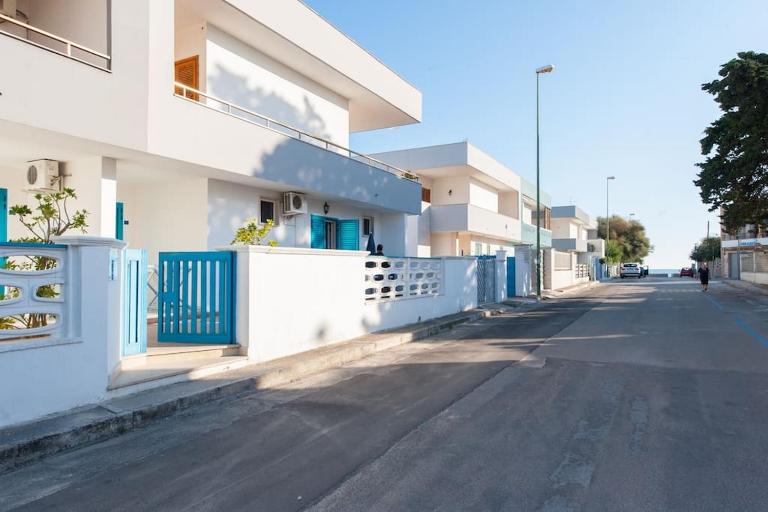 Guest House Matteo - Ferienwohnung Torre Lapillo