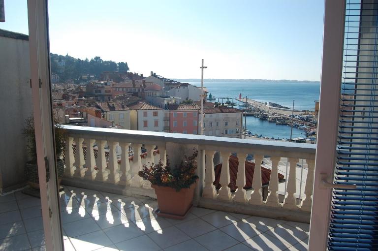 Amazing View Pirano - Ferienwohnung Piran