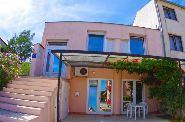 Apartment Josip 1562 - B&B Pola