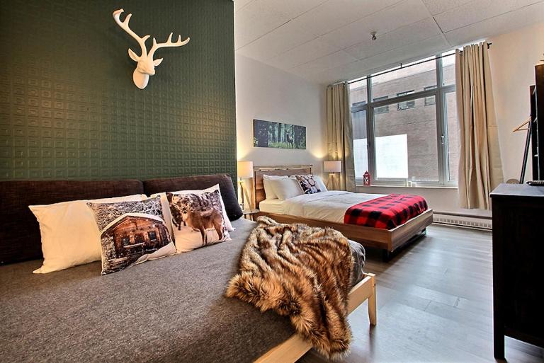 INITIAL - LOFT FORESTIER - Centre-Ville de Québec - B&B Québec