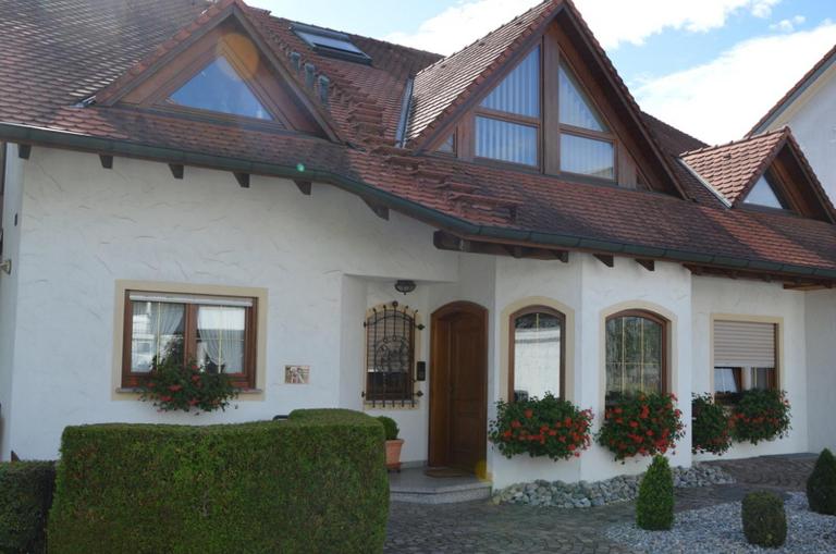 Privatzimmer Ulbricht/Föhr - B&B Friedrichshafen