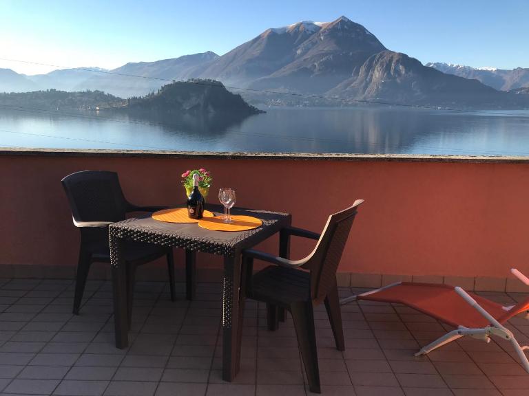 New Attic Lake View 2 - B&B Varenna