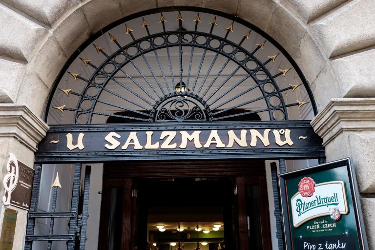 Hotel U Salzmannů - B&B Pilsen