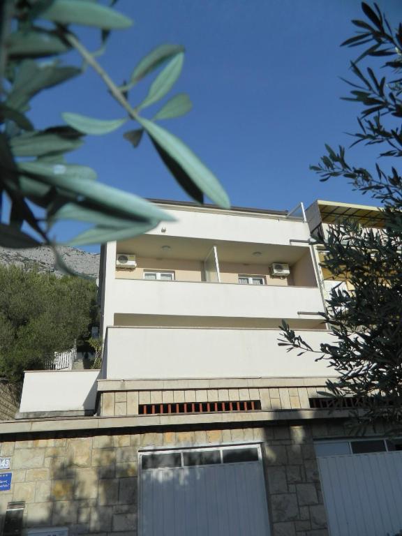 Mihael - B&B Brela