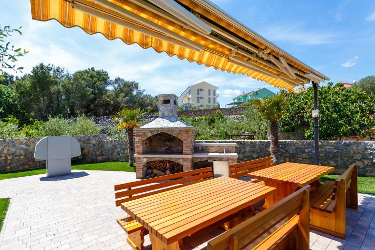 apartments VLADO - B&B Krk