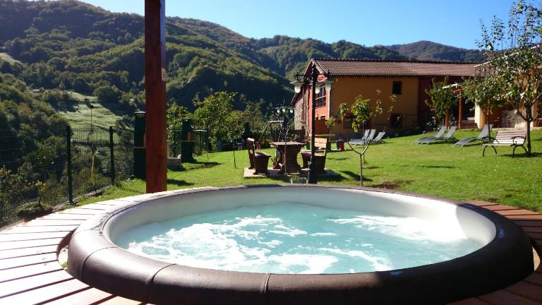 Apartamentos Rurales Balcón Real Senda del Oso - B&B Campiello