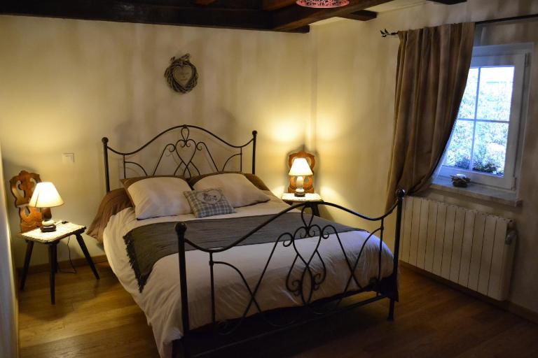 Chambres d'Hôtes S'burehiesel - Ferienwohnung Schillersdorf