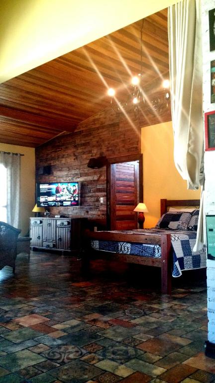 Hospedagem Caminho do Lago - B&B Cunha