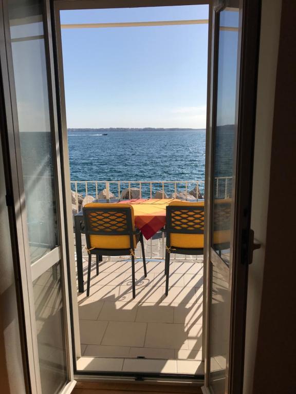 Apartma Zoya - B&B Pirano