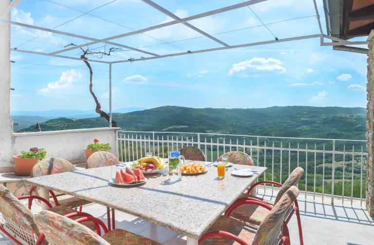 Apartment Stella - B&B Motovun