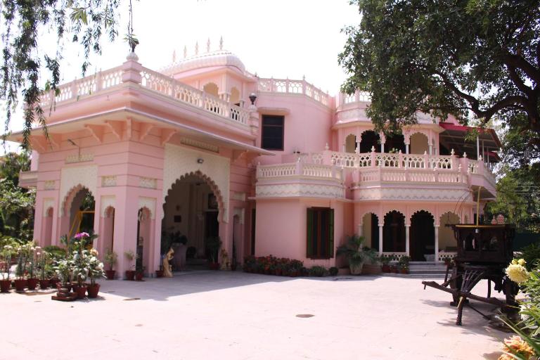 Savrupson Heritage Home - Bed and Breakfast Jalandhar