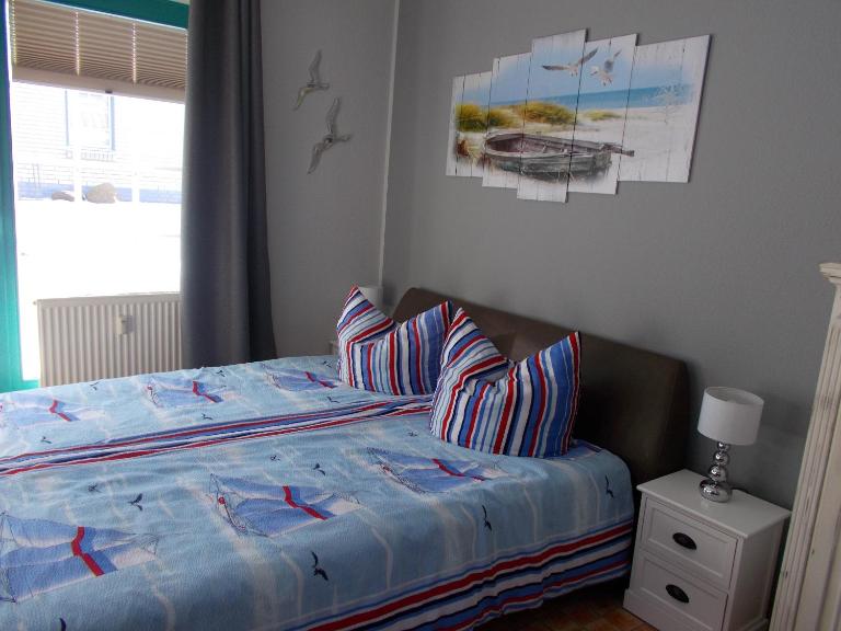 Ferienwohnung Möwe am Neuensiener See inclusive 2 Räder - B&B Seedorf