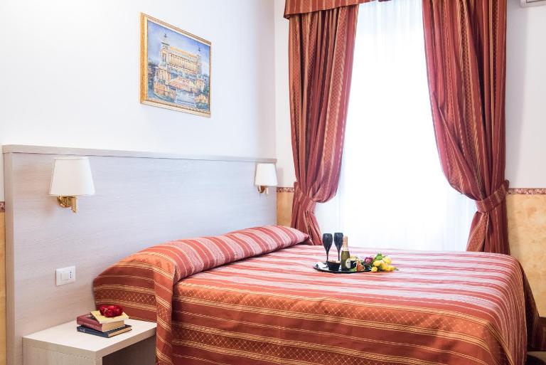 Domus Giulia - Ferienwohnung Rom