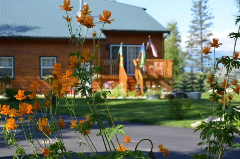 Alaska's Lake Lucille Bed & Breakfast - B&B Wasilla