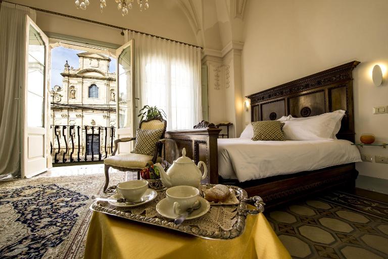 Palazzo Guido - Bed and Breakfast Lecce