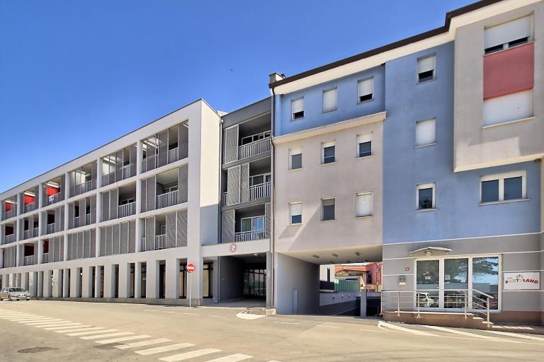 SUMMERTIME house with apartment - B&B Umago
