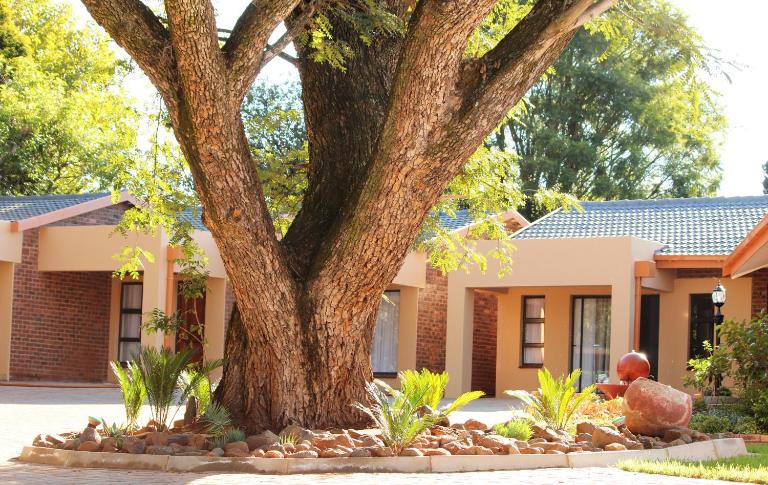 New Haven Guest House (Pty) Ltd - Chambres d'hôtes Newcastle