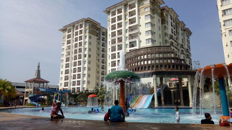 CT Homestay at Lagoon Park Resort - B&B Malaca