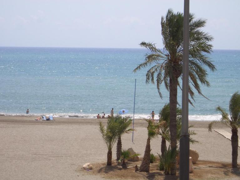 Primerísima línea de playa - B&B Carboneras