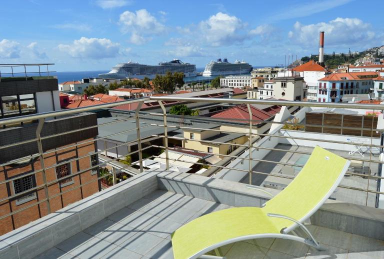 Top Floor in City Center Funchal - B&B Funchal