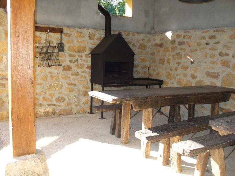 Apartamentos La Corraliza - B&B Totero