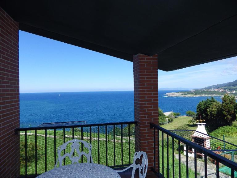 Villa La Ballena de Sonabia - Ferienwohnung Oriñón