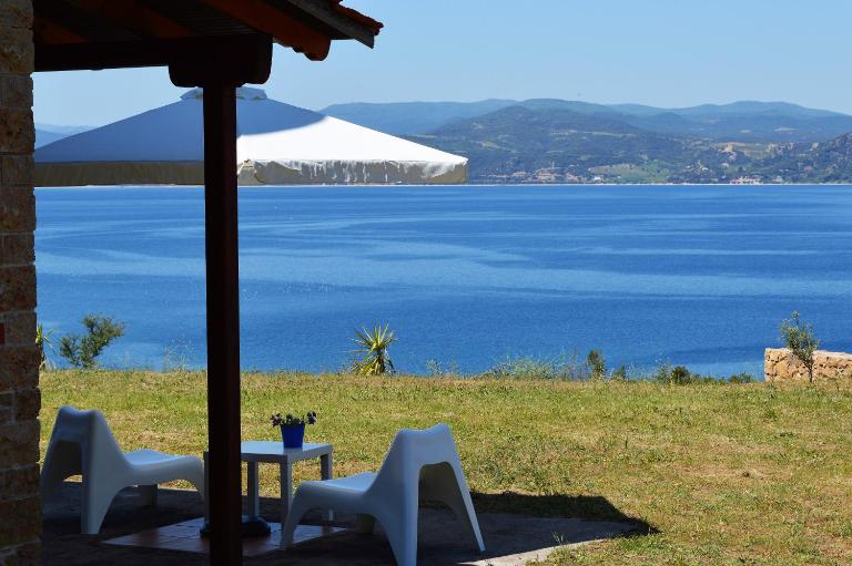 Marvelous Sea View Eco Apt - B&B Ammoulianí